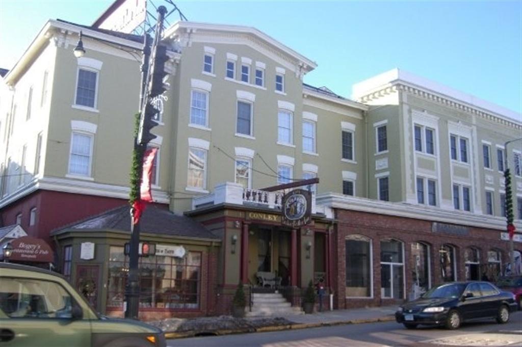 The Yankee Pedlar Inn Torrington Exteriör bild