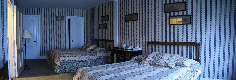 The Yankee Pedlar Inn Torrington Exteriör bild